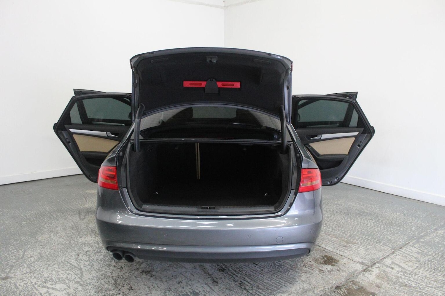 Used Audi A4 2014 for sale - 76579967: Photo 22