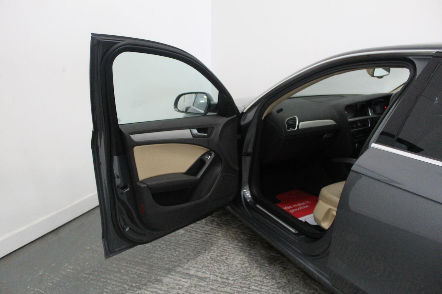 Used Audi A4 2014 for sale - 76579967: Photo 26