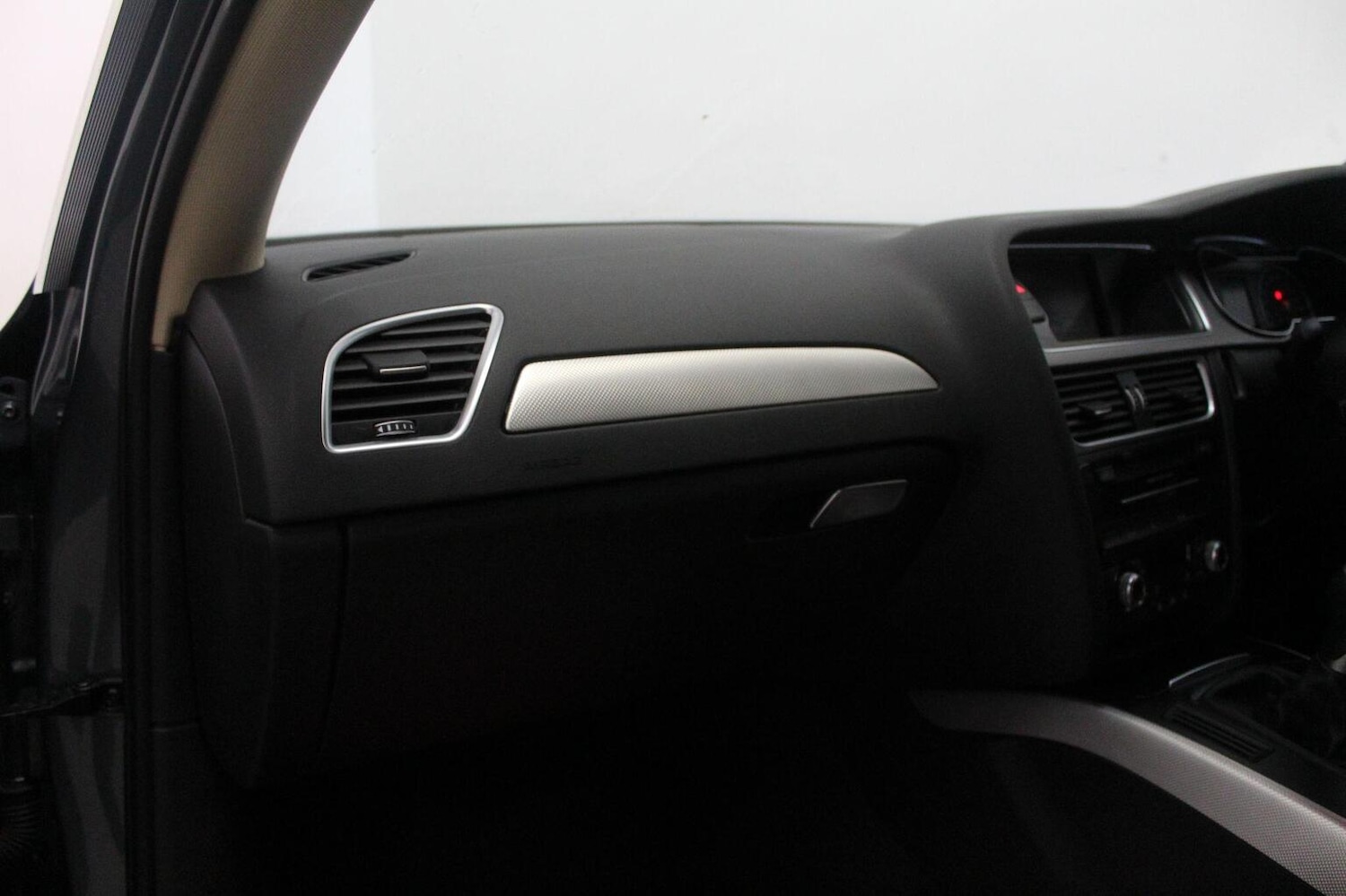 Used Audi A4 2014 for sale - 76579967: Photo 30