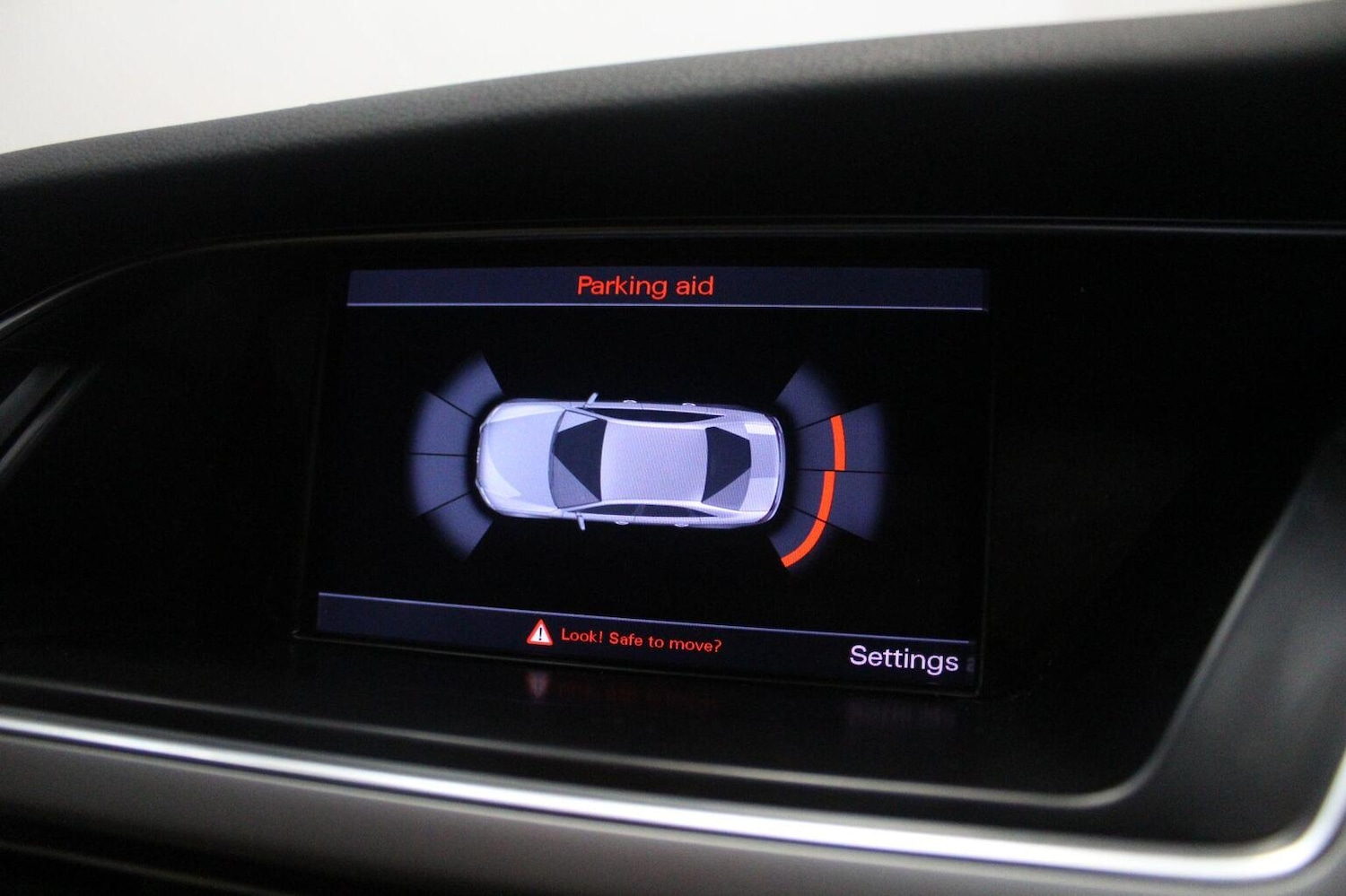 Used Audi A4 2014 for sale - 76579967: Photo 37