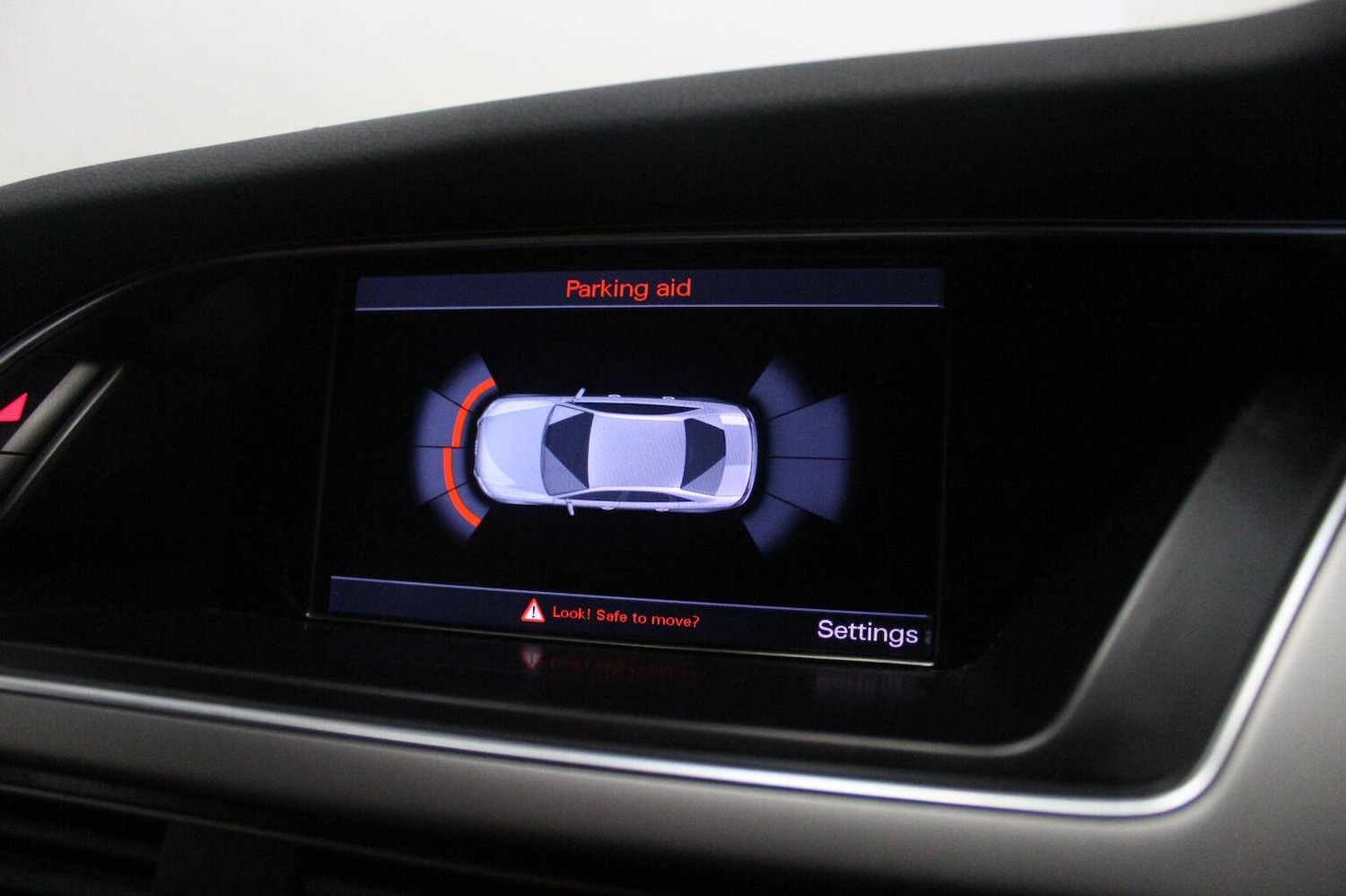 Used Audi A4 2014 for sale - 76579967: Photo 38