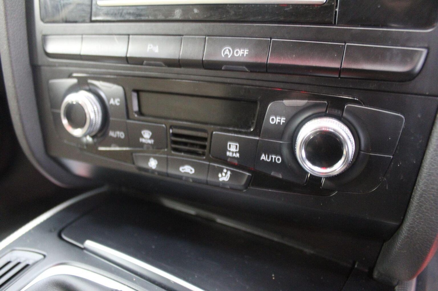 Used Audi A4 2014 for sale - 76579967: Photo 43