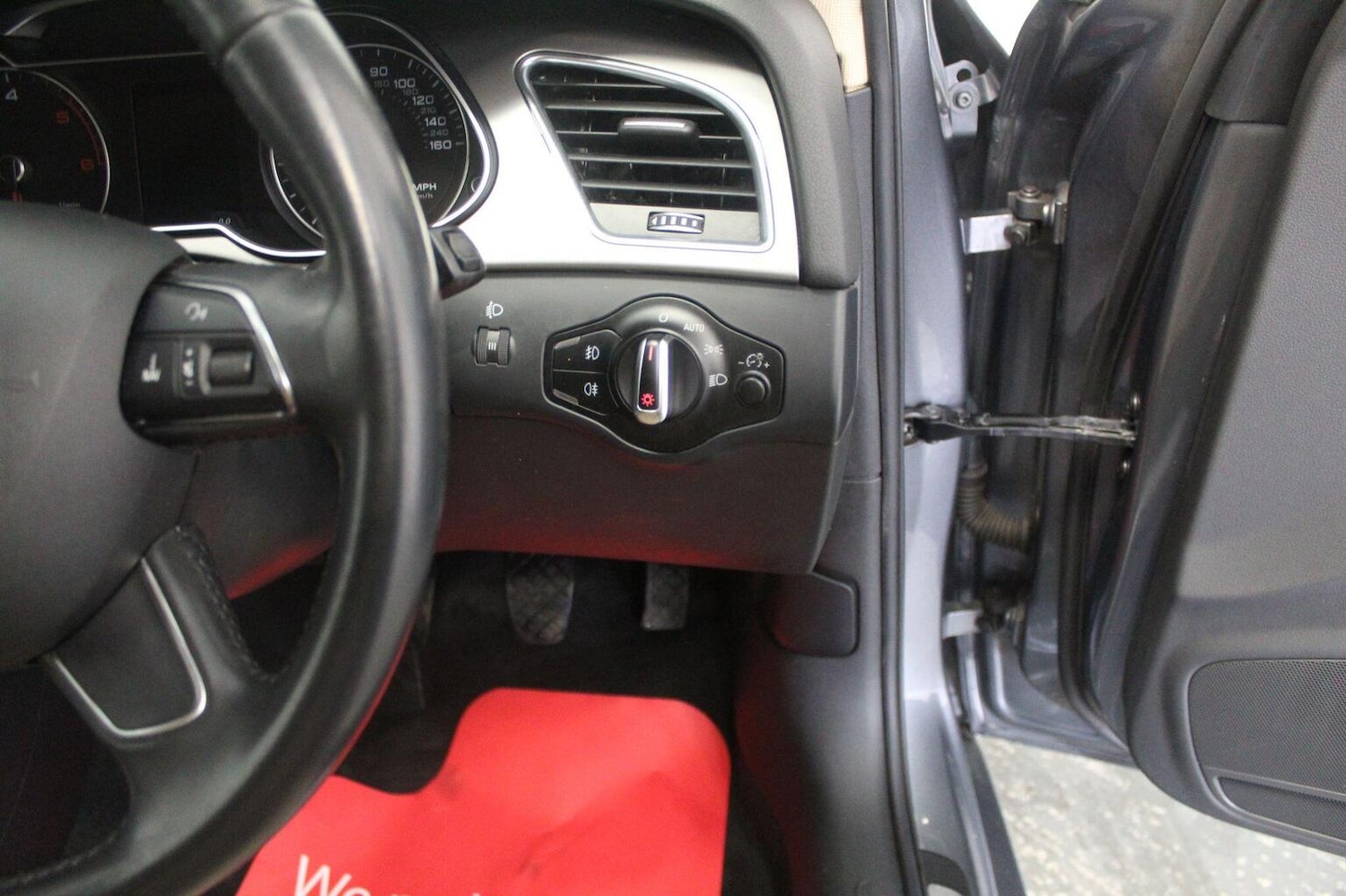 Used Audi A4 2014 for sale - 76579967: Photo 50