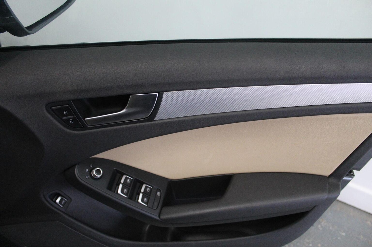 Used Audi A4 2014 for sale - 76579967: Photo 51