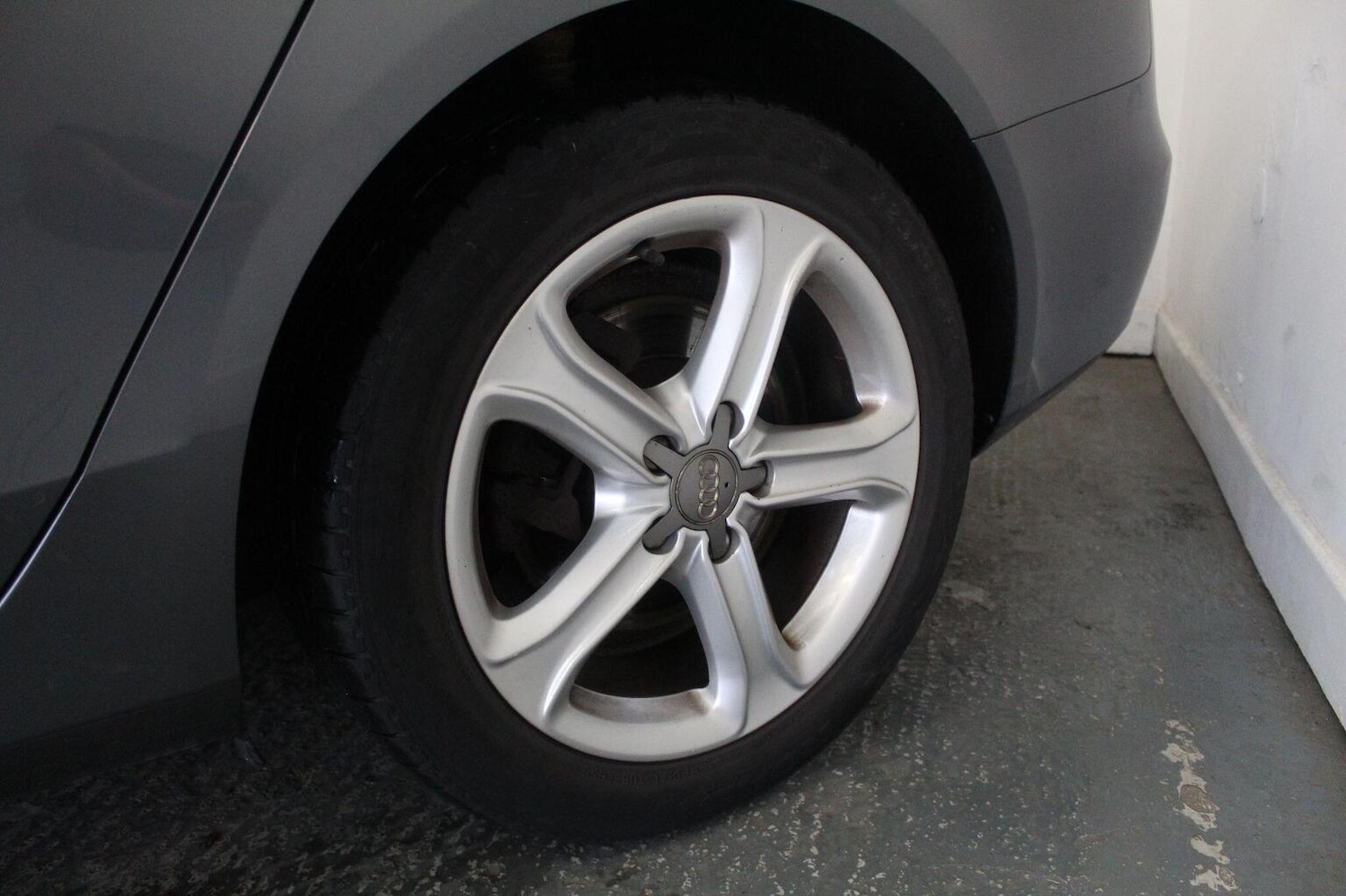 Used Audi A4 2014 for sale - 76579967: Photo 61