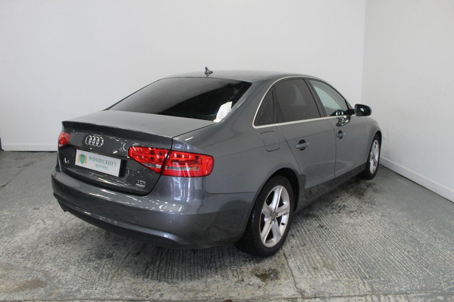 Used Audi A4 2014 for sale - 76579967: Photo 8