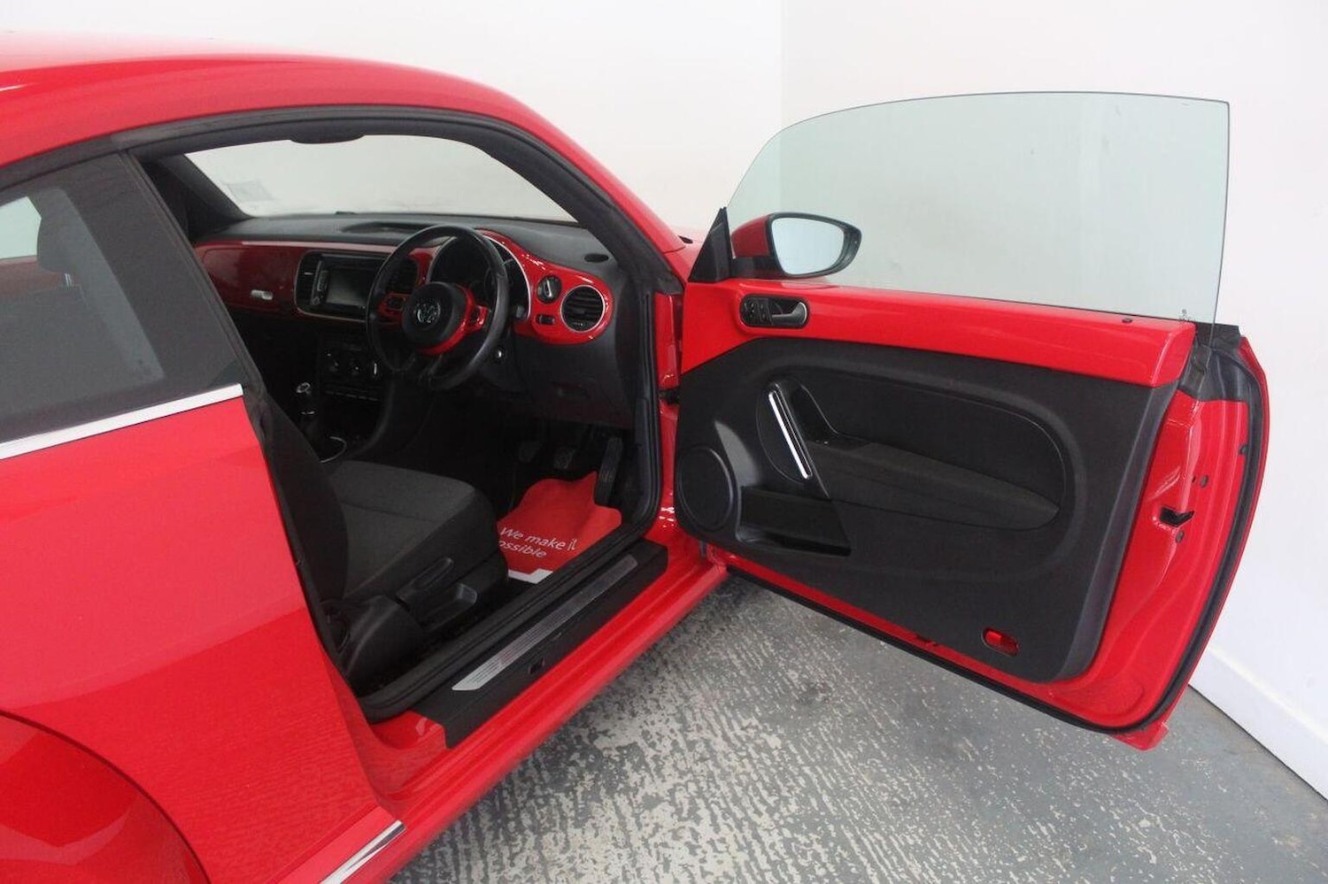 Used Volkswagen Beetle 2014 for sale - 77937969: Photo 23