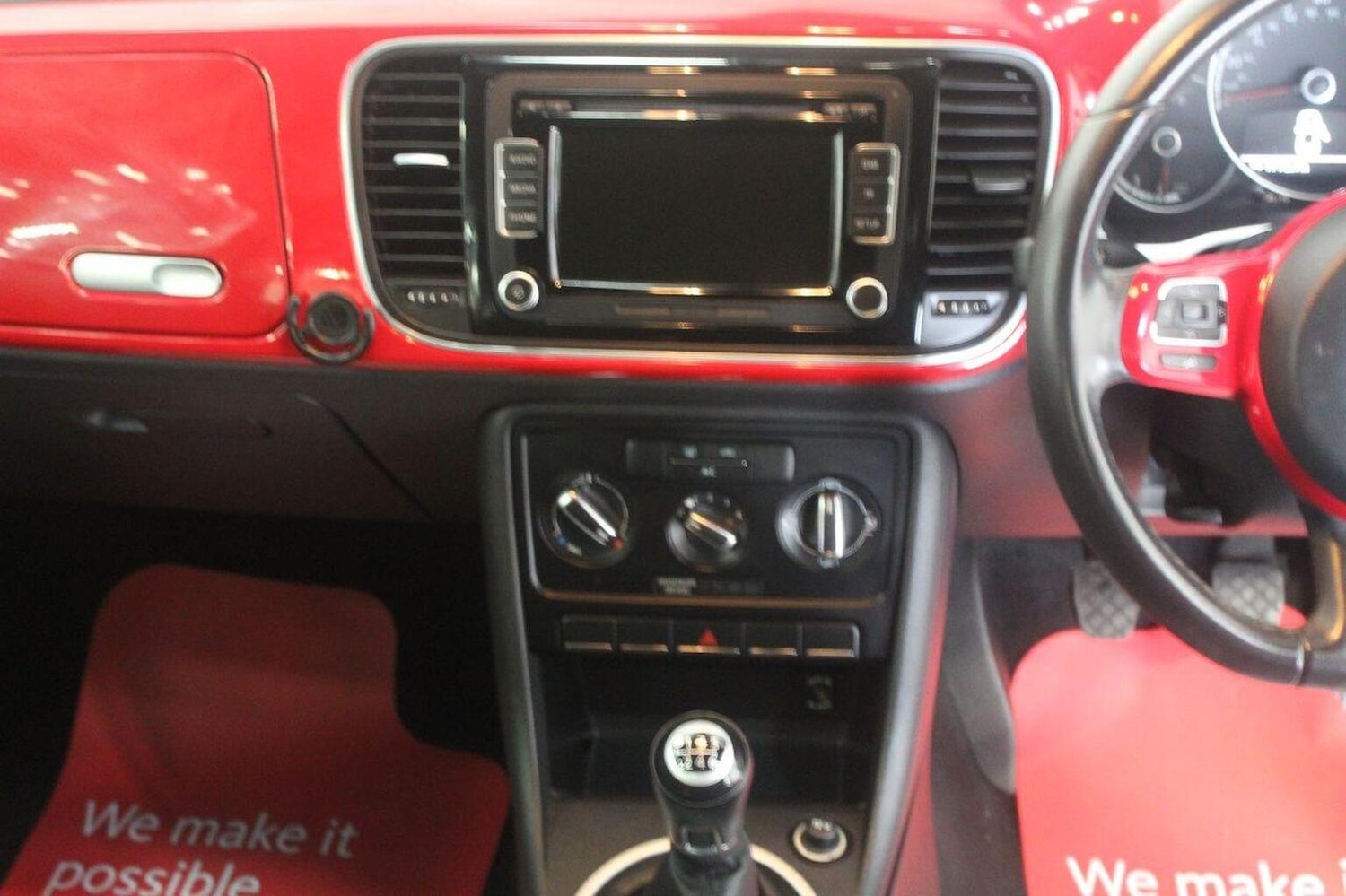 Used Volkswagen Beetle 2014 for sale - 77937969: Photo 28