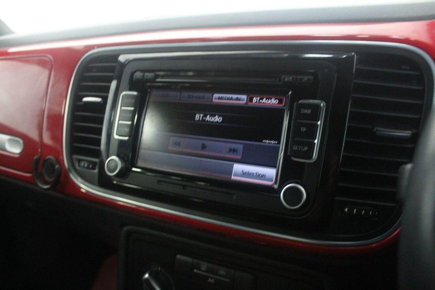 Used Volkswagen Beetle 2014 for sale - 77937969: Photo 30