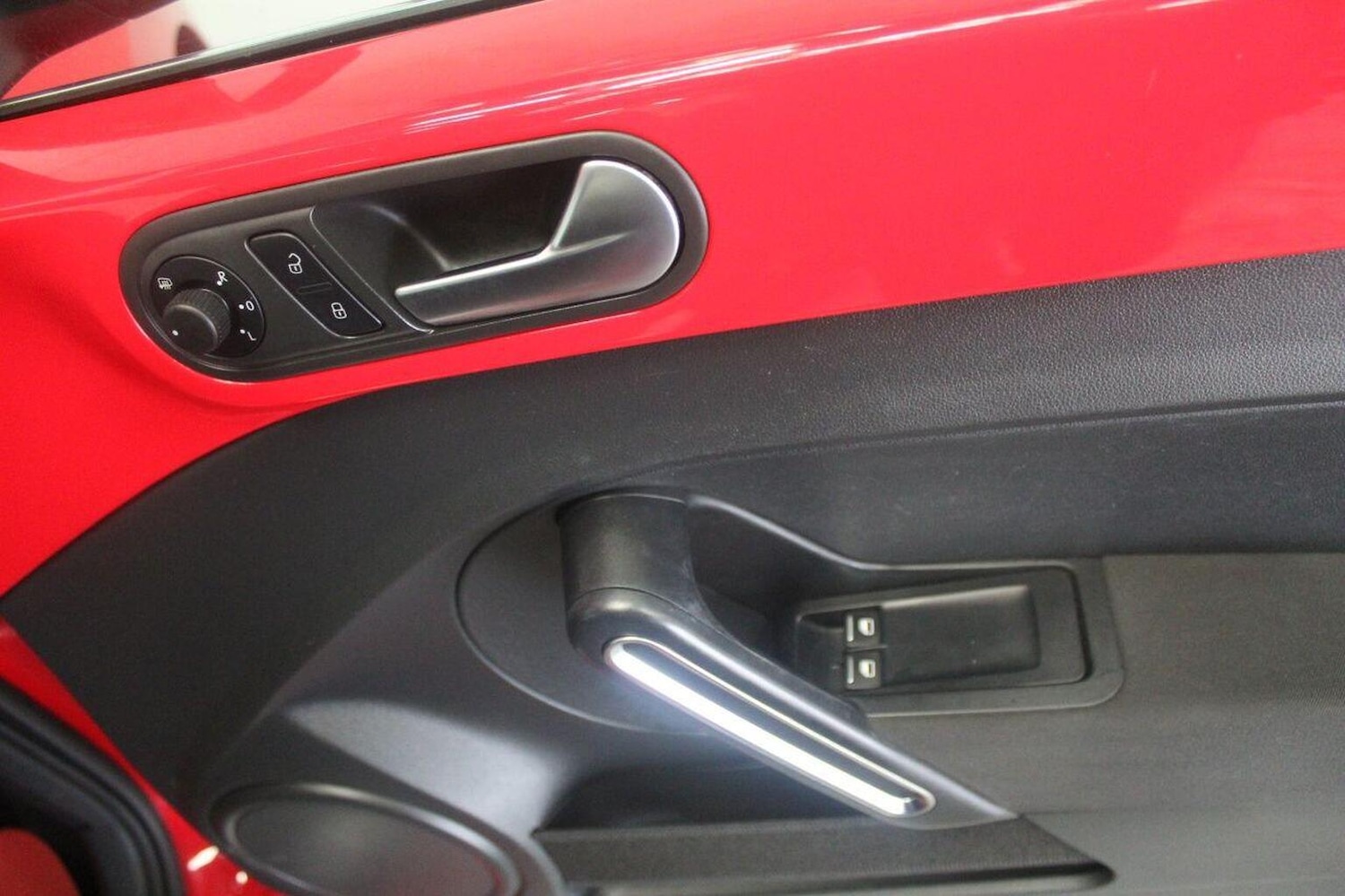 Used Volkswagen Beetle 2014 for sale - 77937969: Photo 43