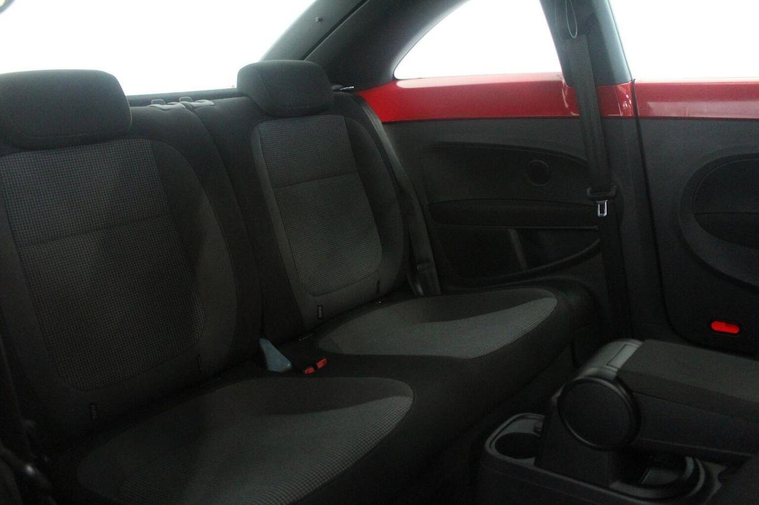 Used Volkswagen Beetle 2014 for sale - 77937969: Photo 46