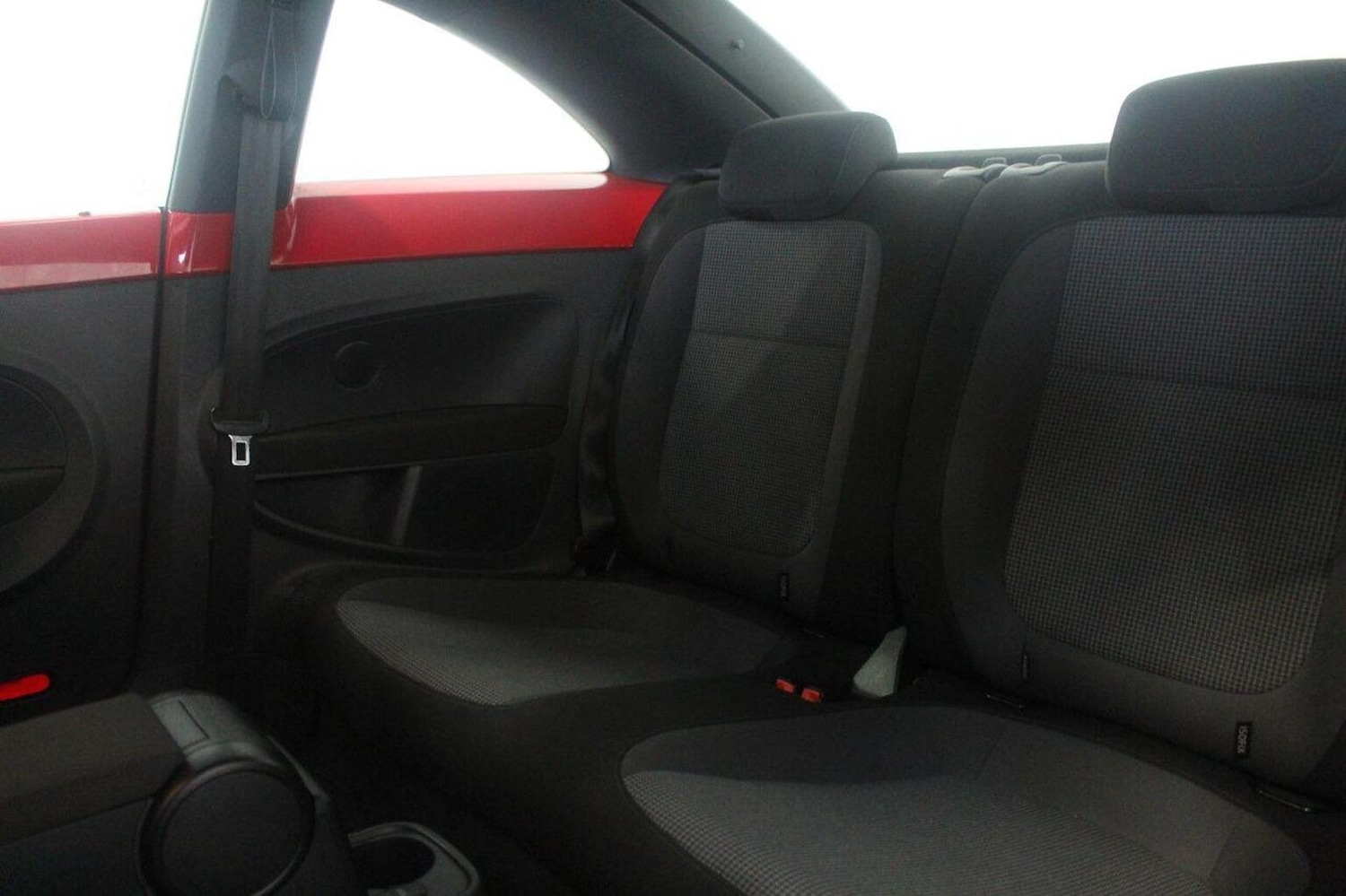 Used Volkswagen Beetle 2014 for sale - 77937969: Photo 47