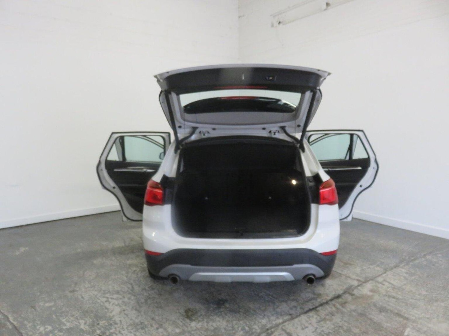 Used BMW X1 2015 for sale - 77938015: Photo 22