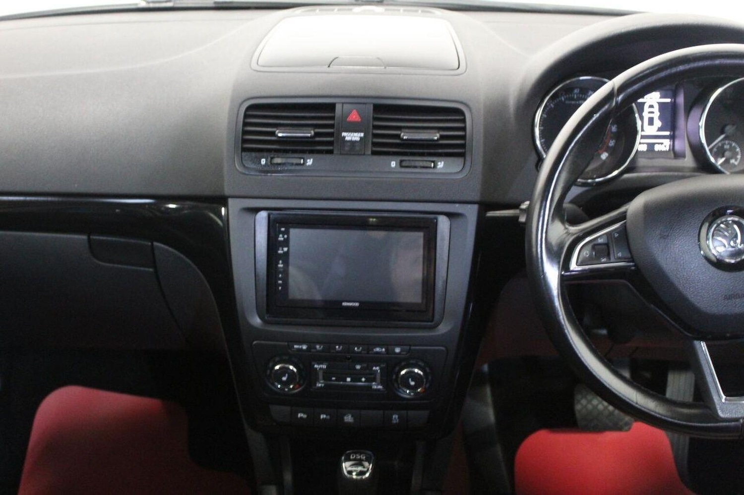 Used Skoda Yeti 2014 for sale - 77891669: Photo 35