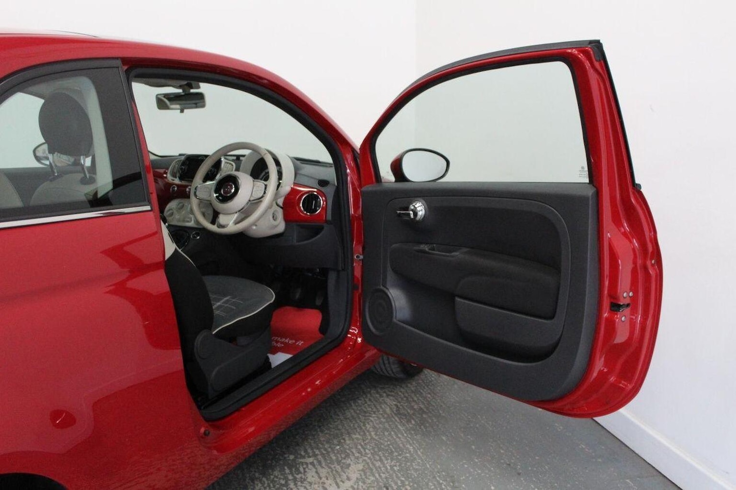 Used Fiat 500 2015 for sale - 77023161: Photo 25