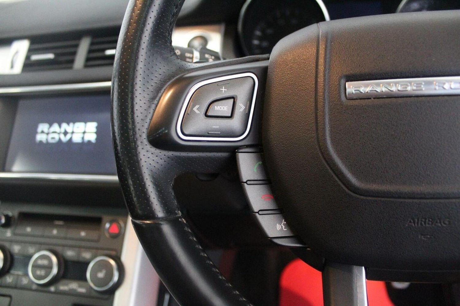 Used Land Rover Range Rover Evoque 2012 for sale - 77937992: Photo 48