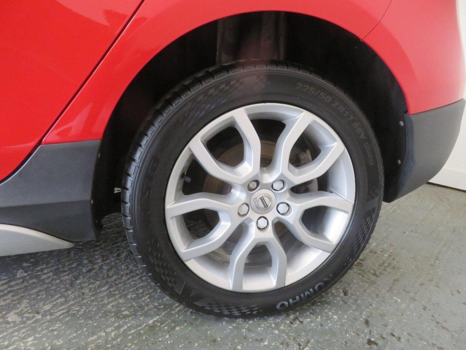 Used Volvo V40 Cross Country 2016 for sale - 77938237: Photo 54