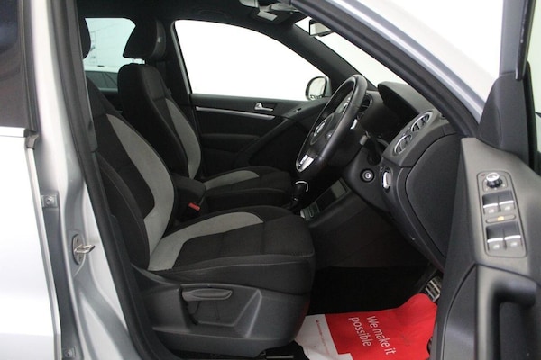 Used Volkswagen Tiguan 2015 for sale - 76016720: Photo 30