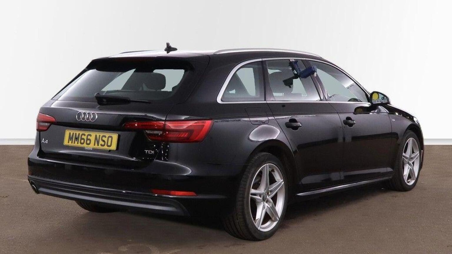 Used Audi A4 Avant 2016 for sale - 77077120: Photo 7
