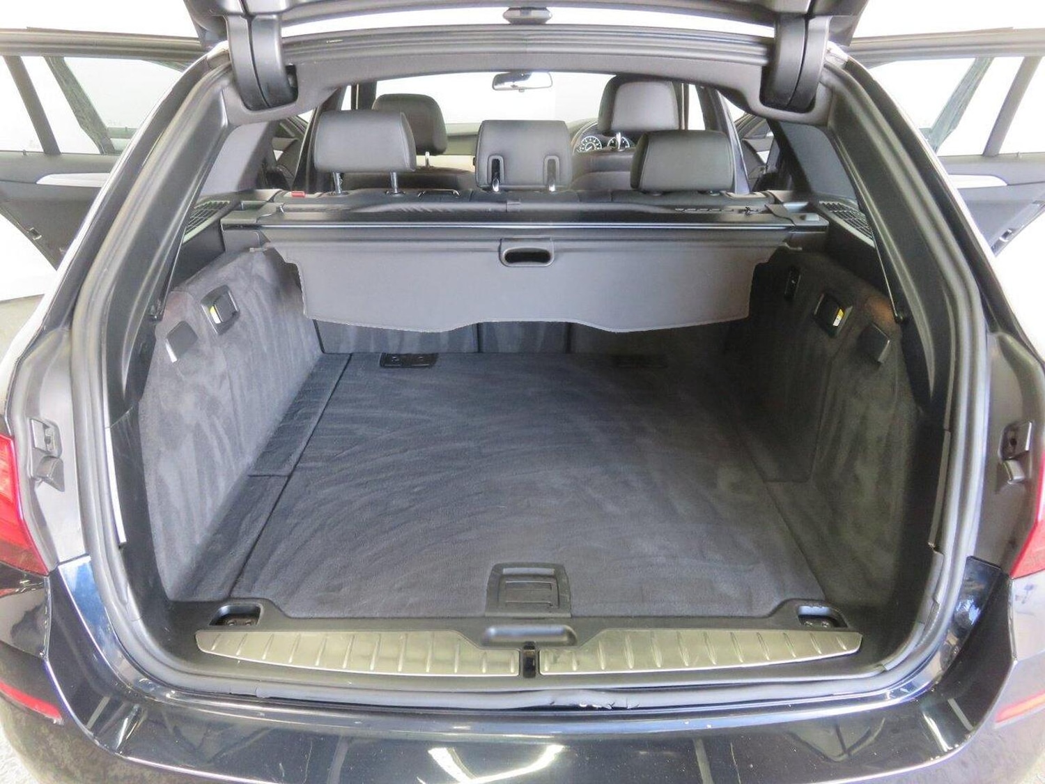 Used BMW 5 Series 2016 for sale - 77938022: Photo 22