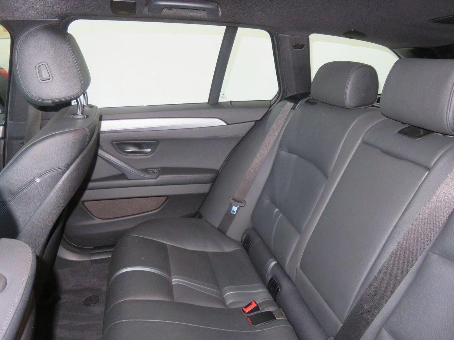 Used BMW 5 Series 2016 for sale - 77938022: Photo 55