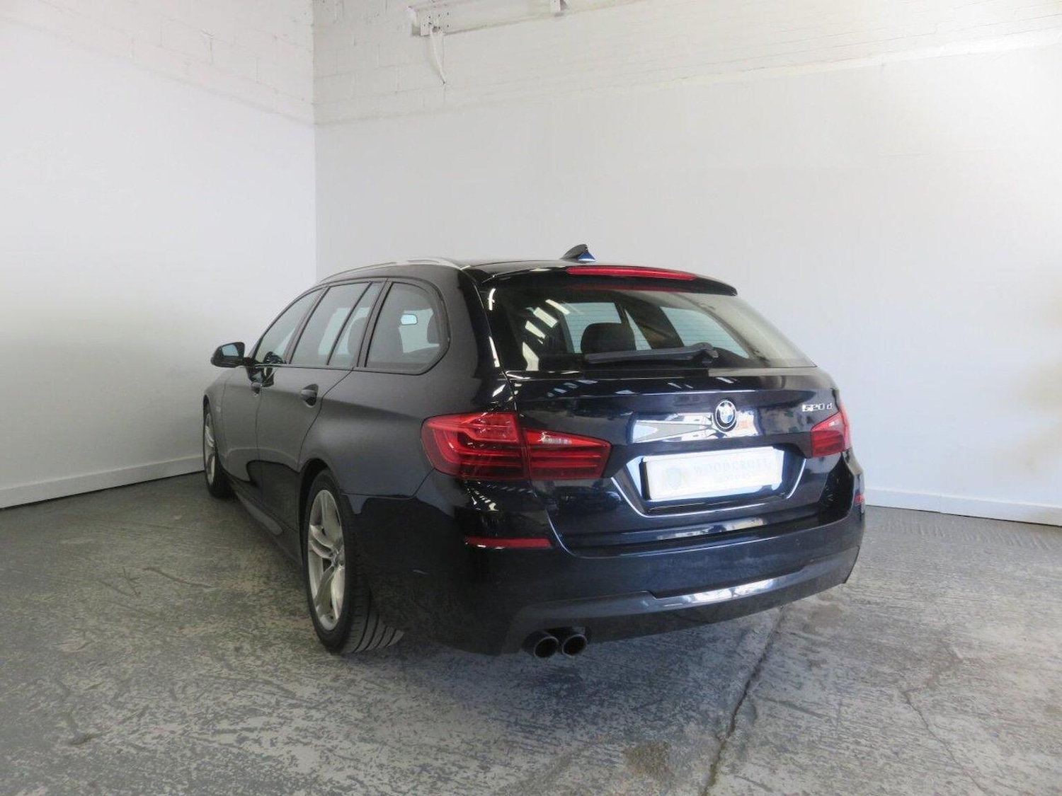 Used BMW 5 Series 2016 for sale - 77938022: Photo 7