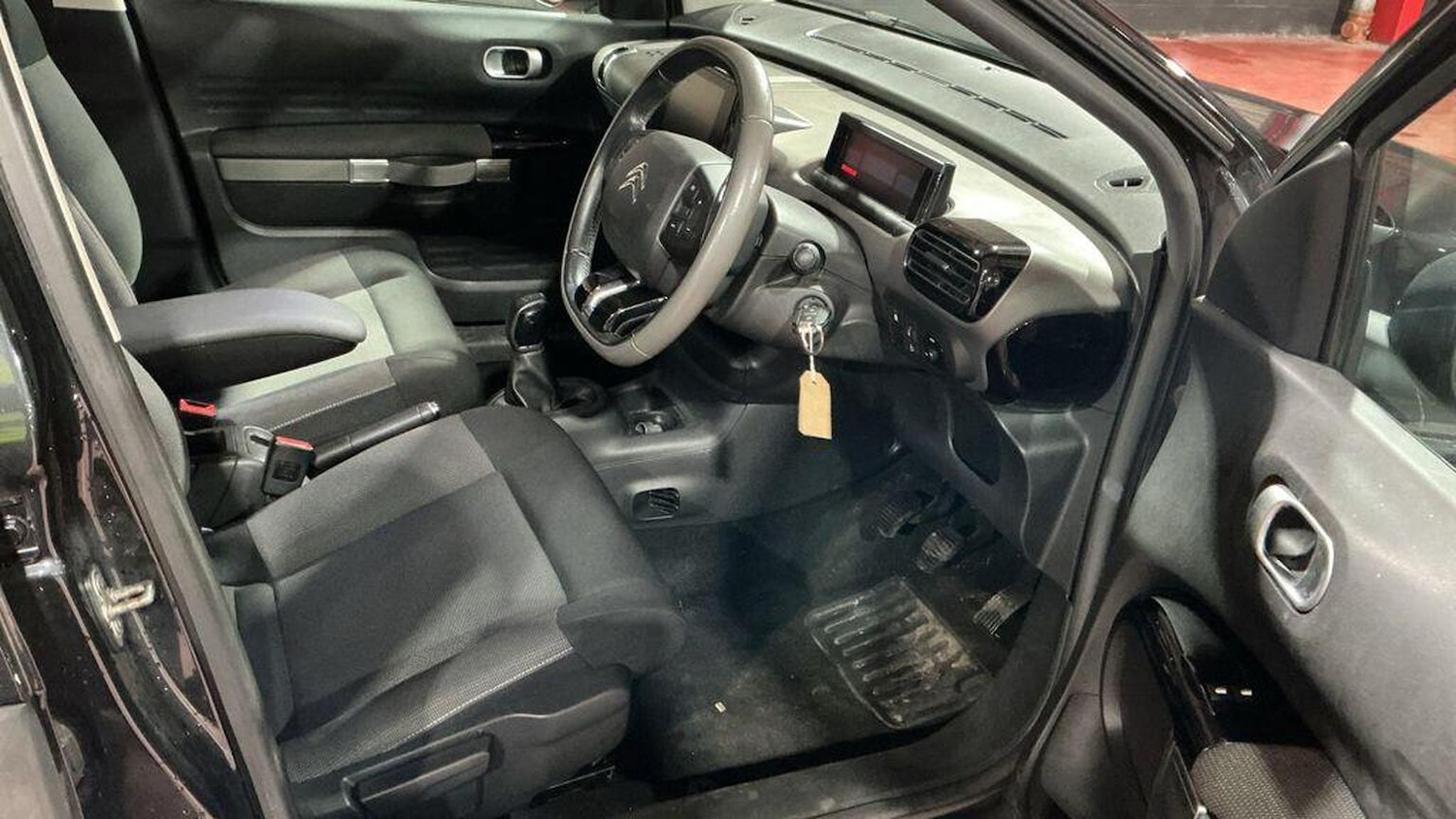 Used Citroen C4 Cactus 2014 for sale - 76769820: Photo 13