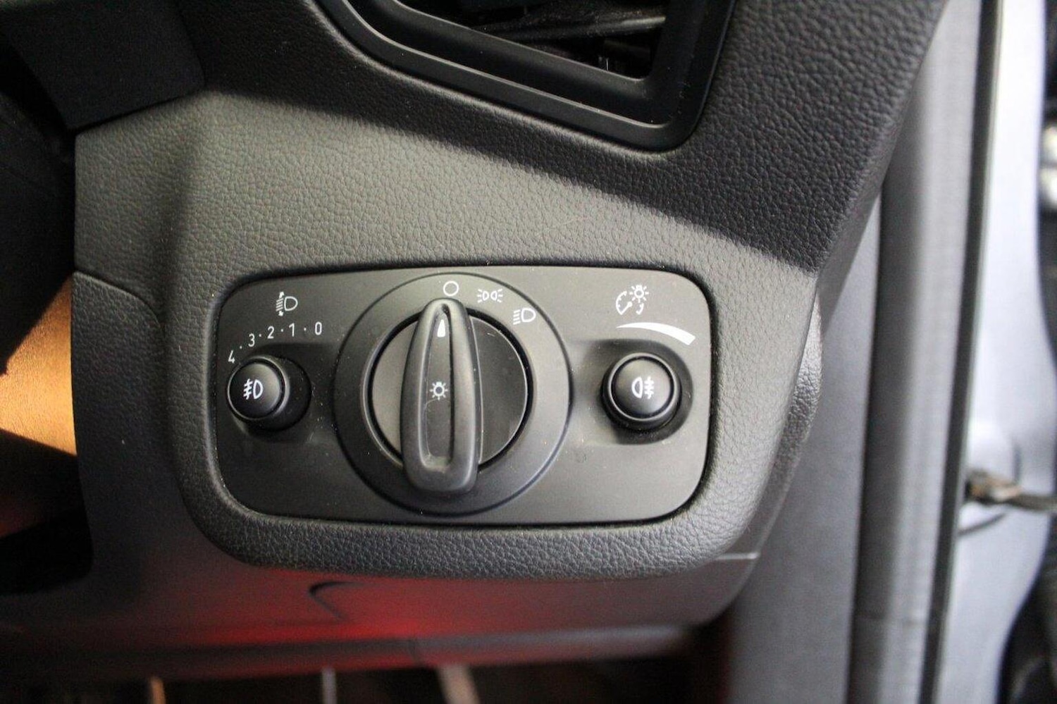 Used Ford Kuga 2016 for sale - 76793706: Photo 43