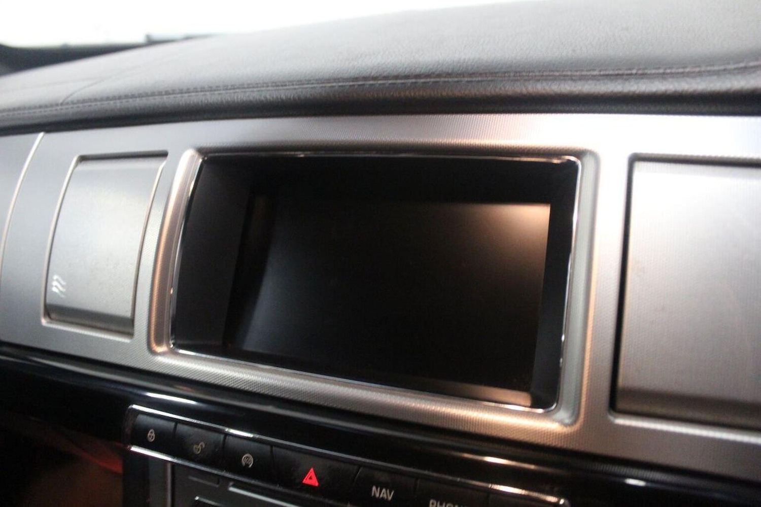 Used Jaguar XF 2014 for sale - 76904694: Photo 44