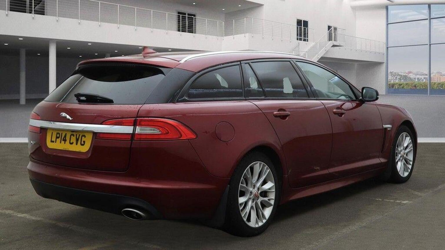 Used Jaguar XF 2014 for sale - 76904694: Photo 5