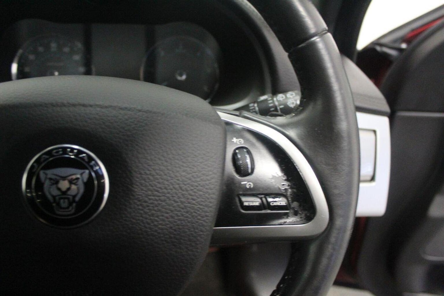 Used Jaguar XF 2014 for sale - 76904694: Photo 50