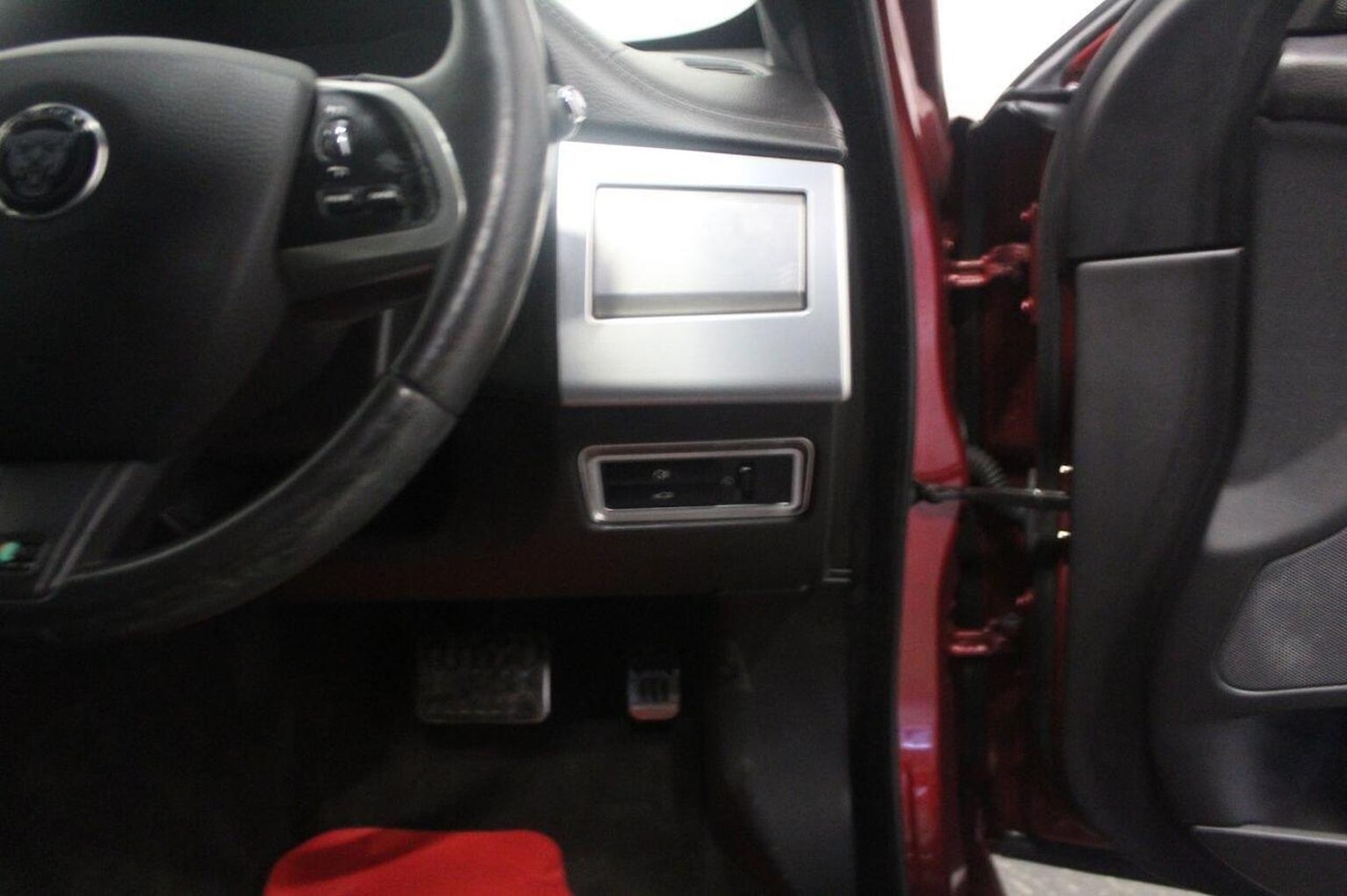 Used Jaguar XF 2014 for sale - 76904694: Photo 51