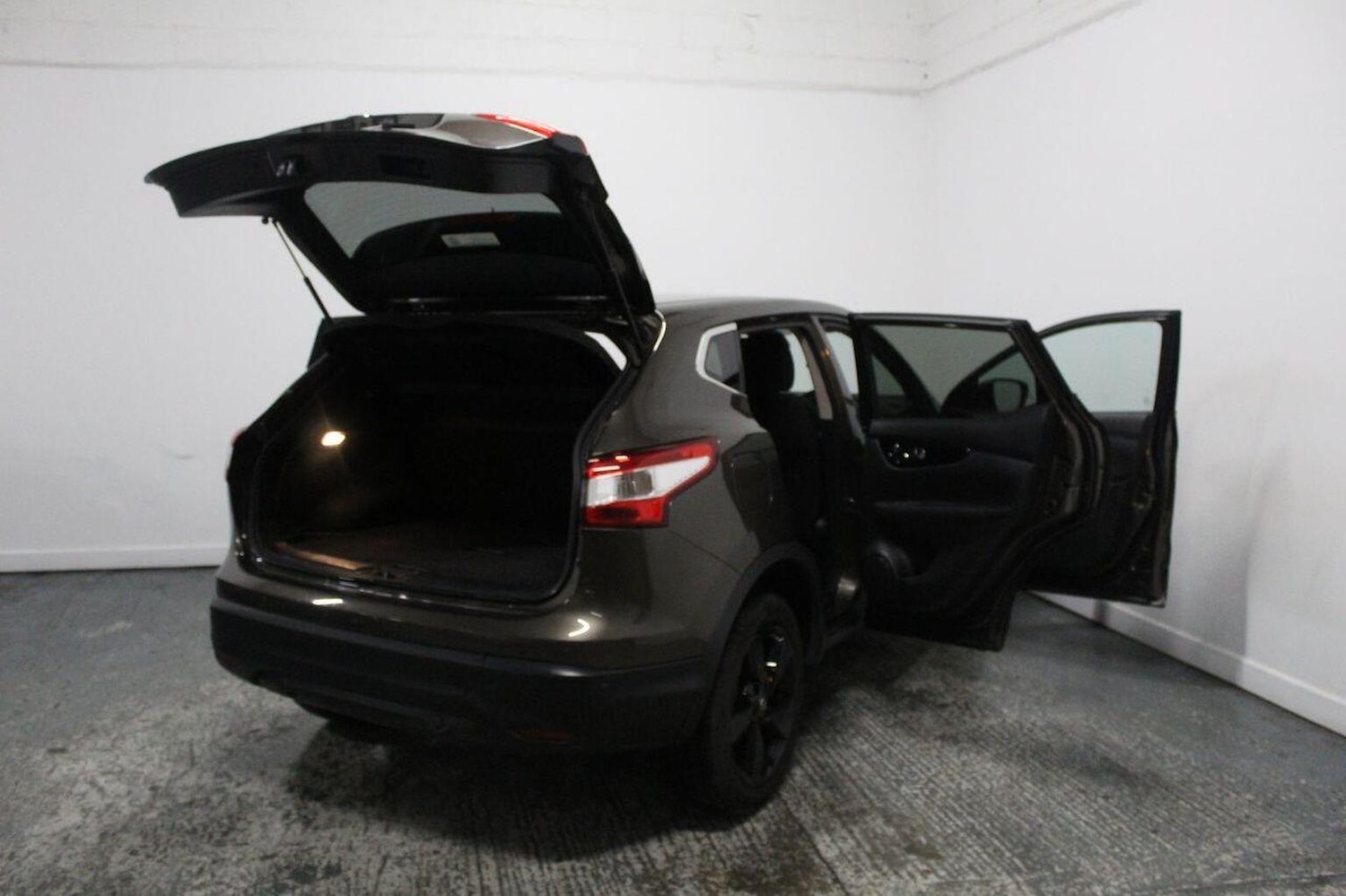 Used Nissan Qashqai 2016 for sale - 76858913: Photo 22