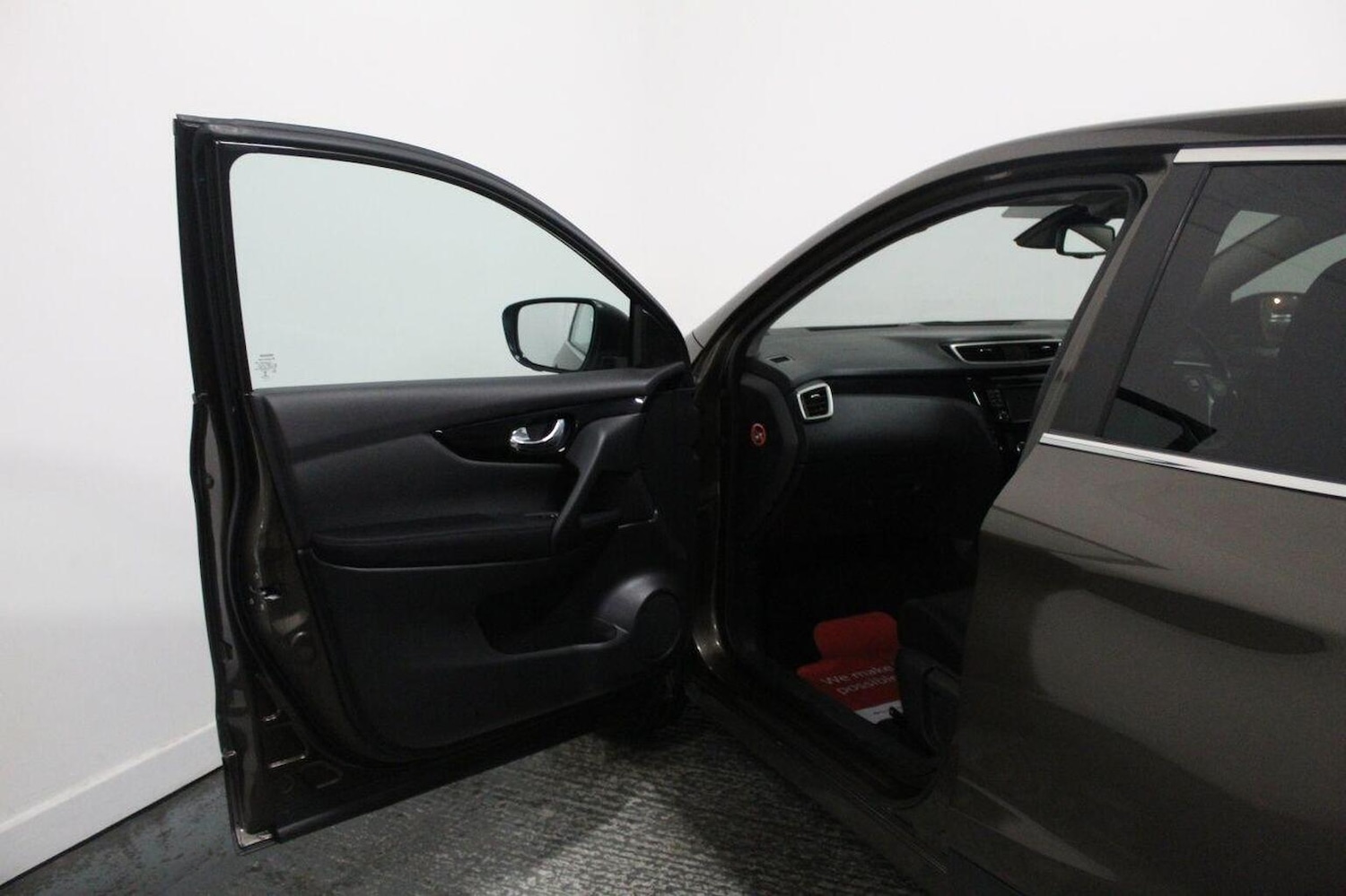 Used Nissan Qashqai 2016 for sale - 76858913: Photo 27