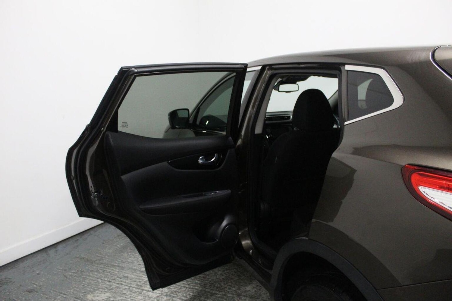 Used Nissan Qashqai 2016 for sale - 76858913: Photo 28