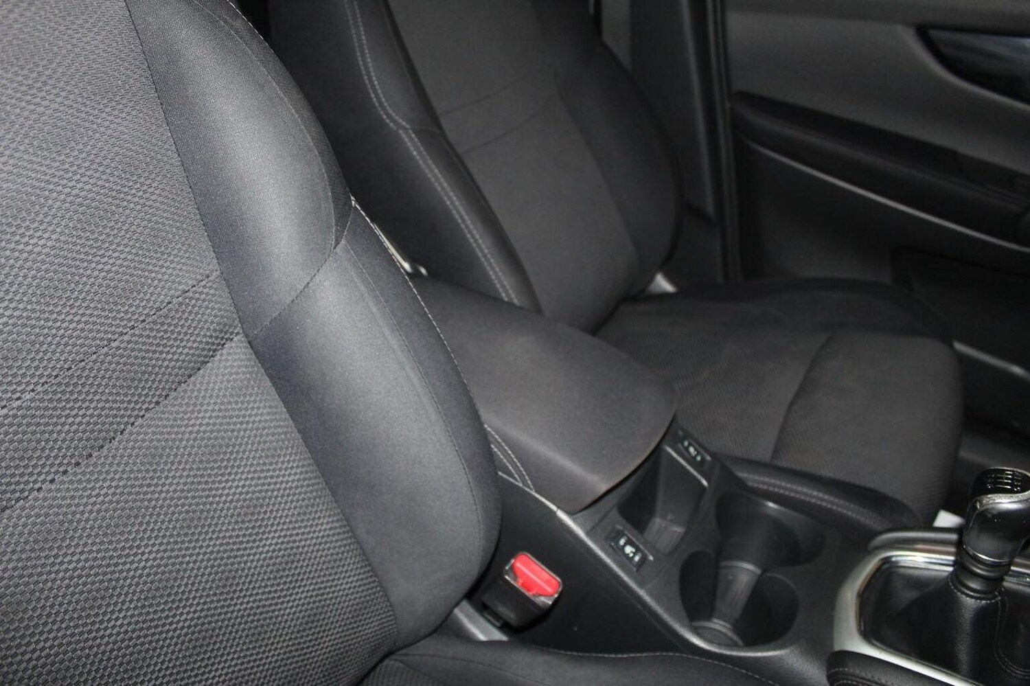 Used Nissan Qashqai 2016 for sale - 76858913: Photo 44