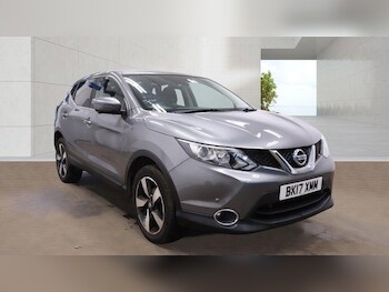 Used Nissan Qashqai 2017 for sale - 78387608: Photo