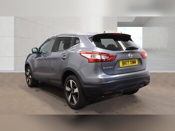 Used Nissan Qashqai 2017 for sale - 78387608: Photo
