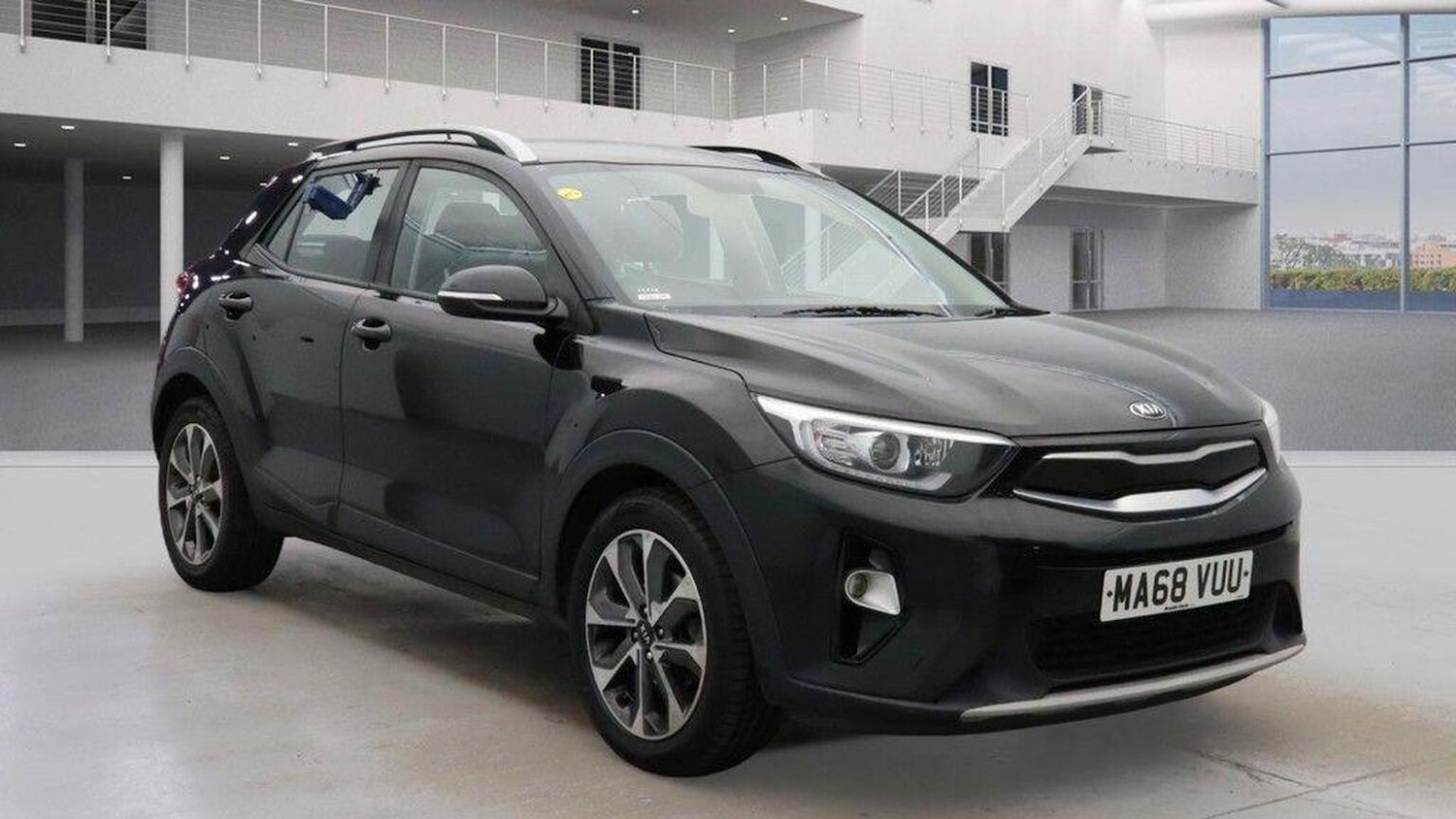 Used Kia Stonic 2018 for sale - 76941759: Photo 1