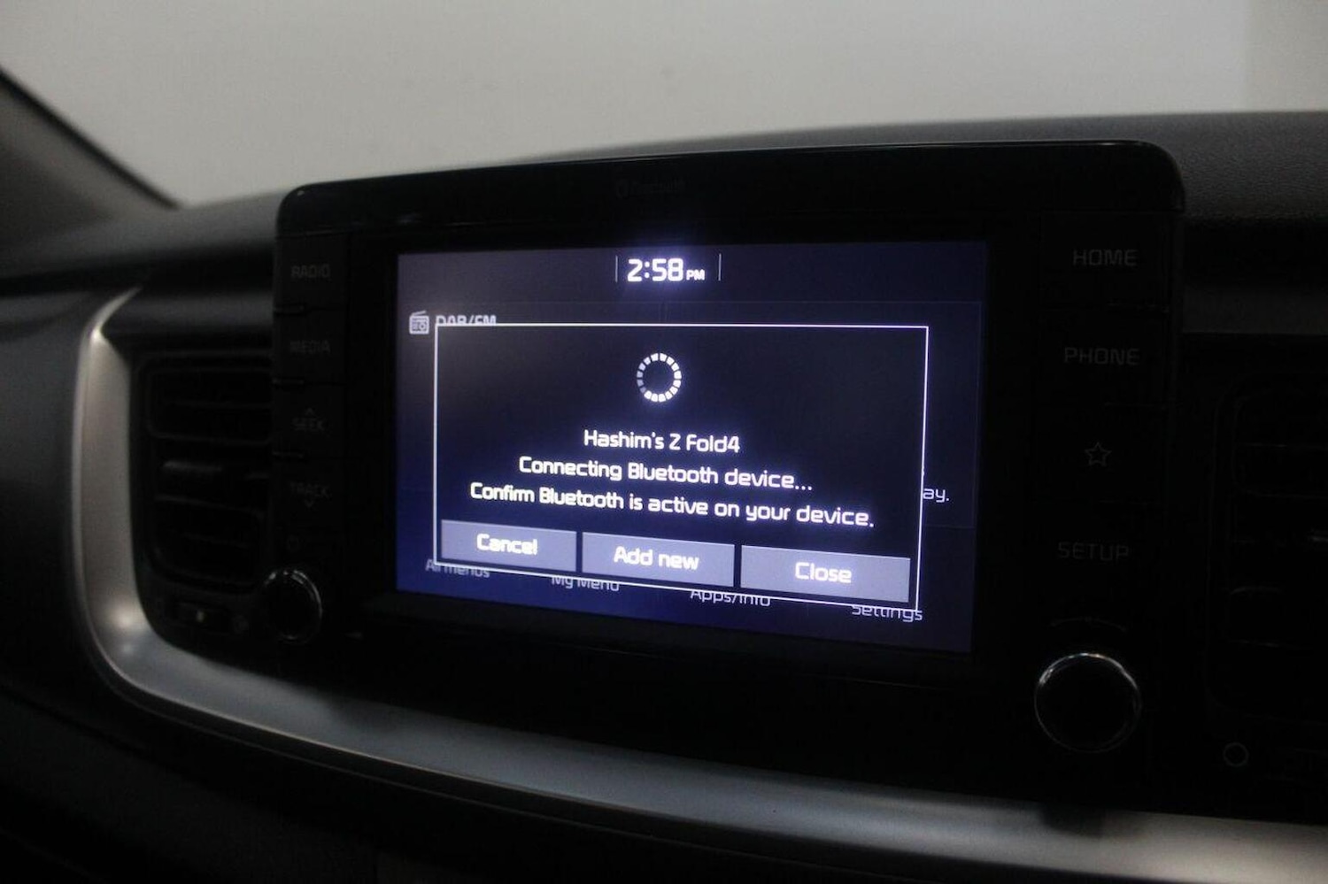 Used Kia Stonic 2018 for sale - 76941759: Photo 35