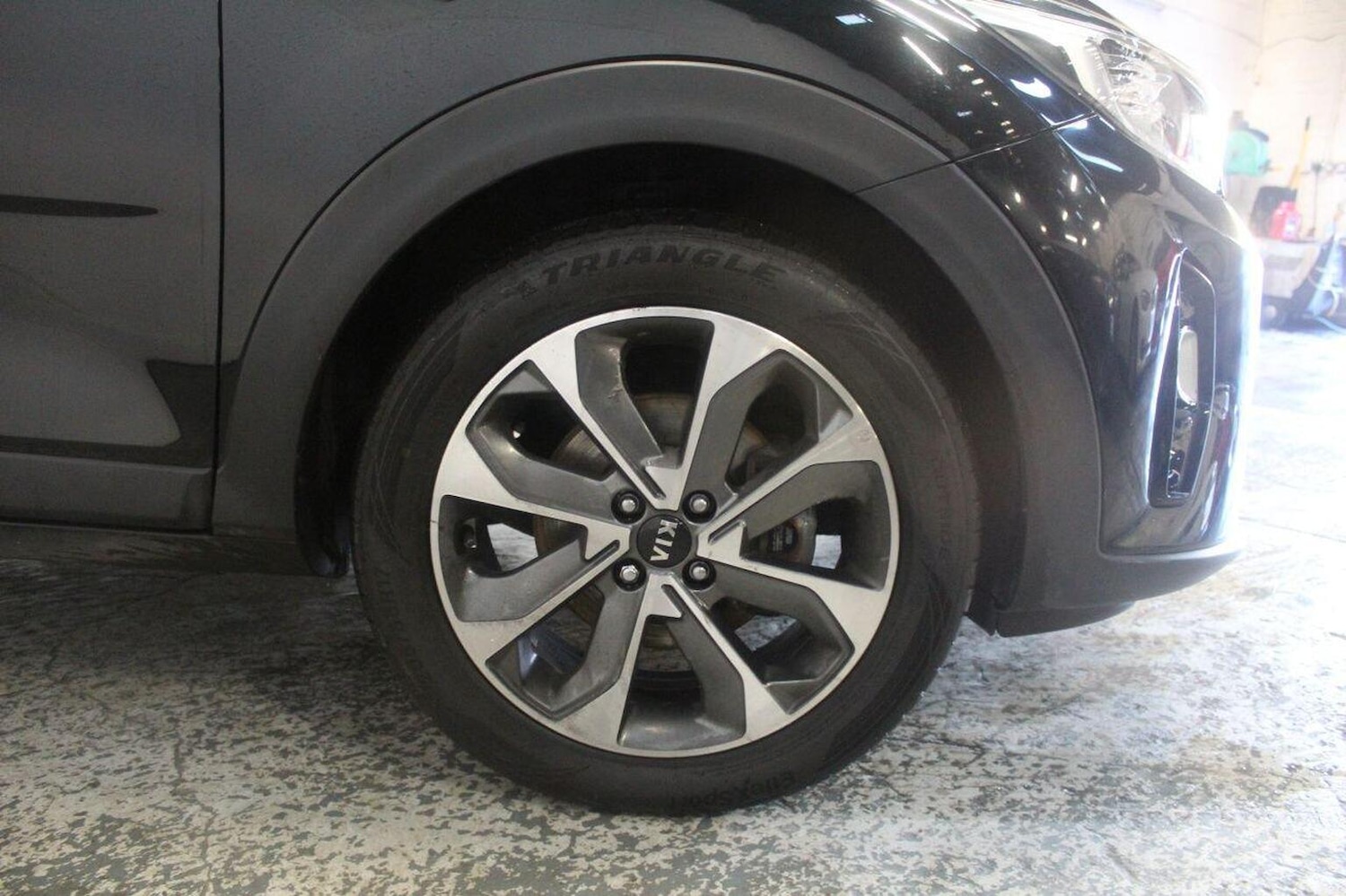 Used Kia Stonic 2018 for sale - 76941759: Photo 52