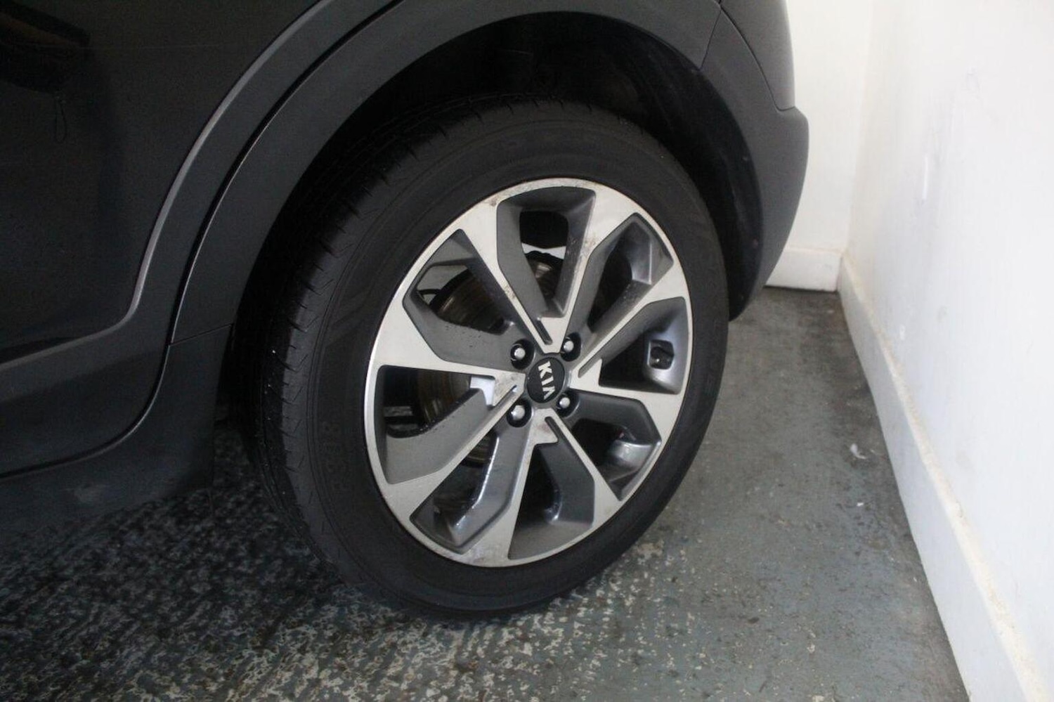 Used Kia Stonic 2018 for sale - 76941759: Photo 54