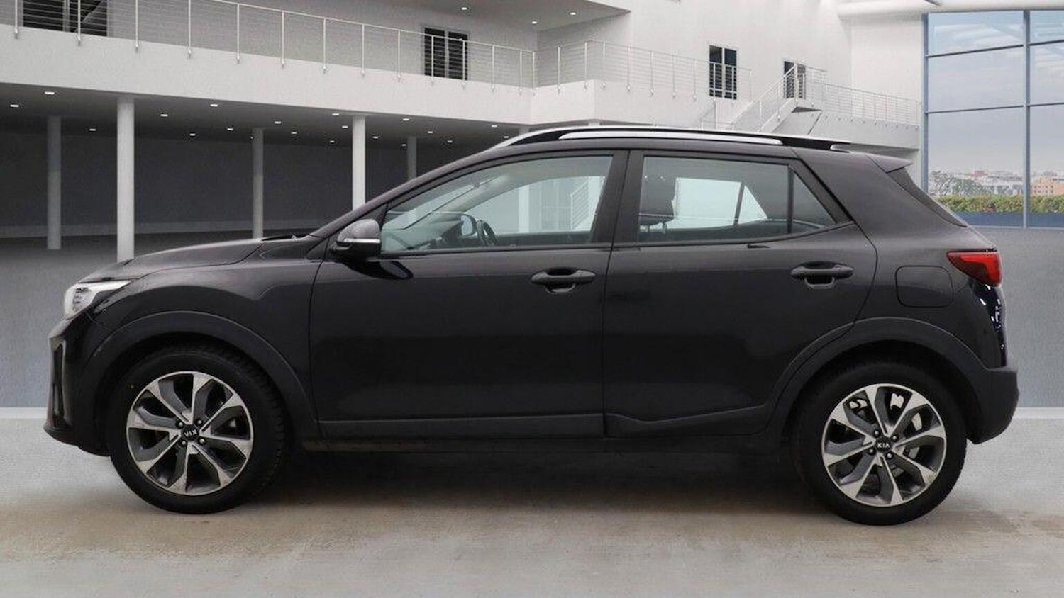 Used Kia Stonic 2018 for sale - 76941759: Photo 7