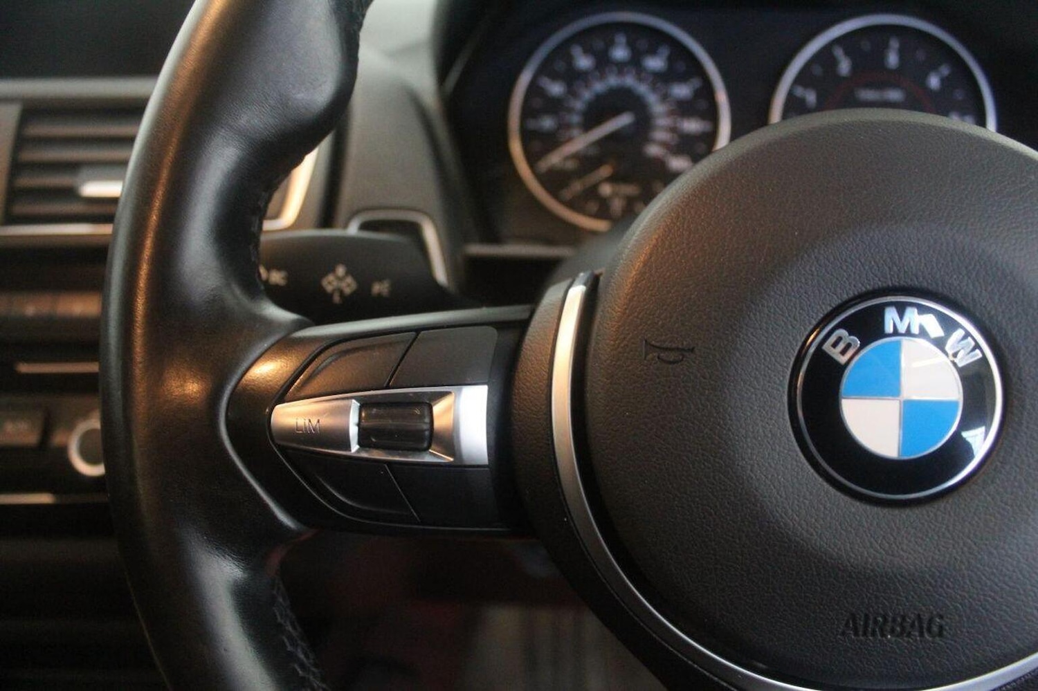 Used BMW 2 Series 2015 for sale - 76941762: Photo 44