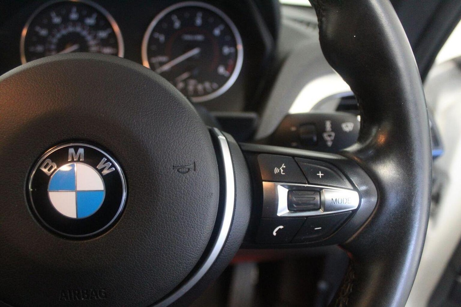 Used BMW 2 Series 2015 for sale - 76941762: Photo 45