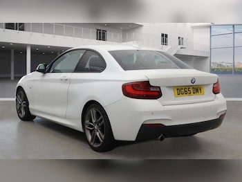 Used BMW 2 Series 2015 for sale - 76941762: Photo