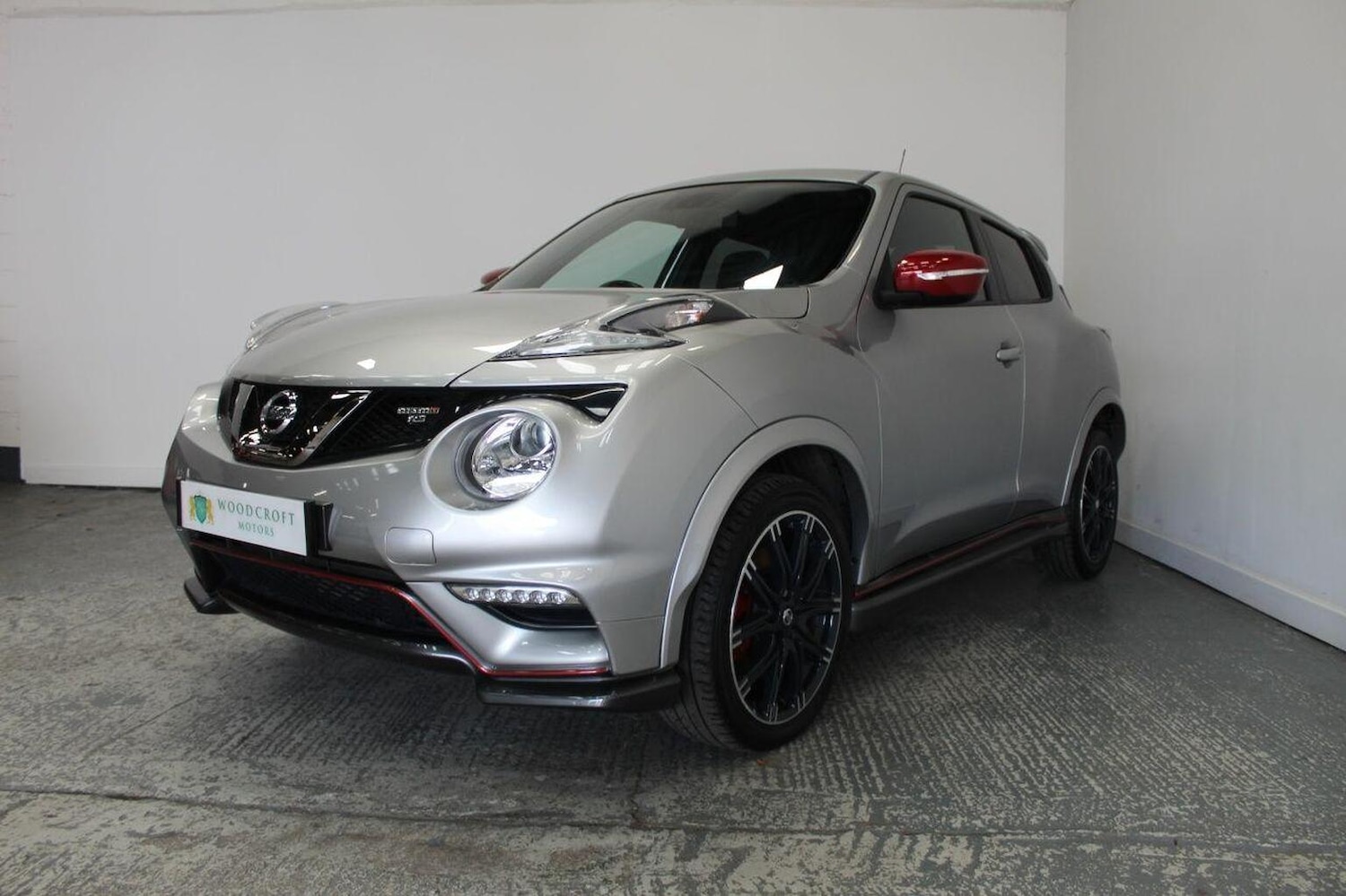 Used Nissan Juke 2017 for sale - 76461532: Photo 2