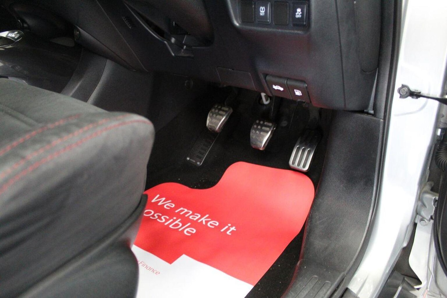 Used Nissan Juke 2017 for sale - 76461532: Photo 47