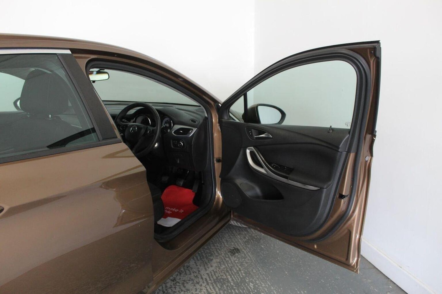 Used Vauxhall Astra 2017 for sale - 76793841: Photo 21