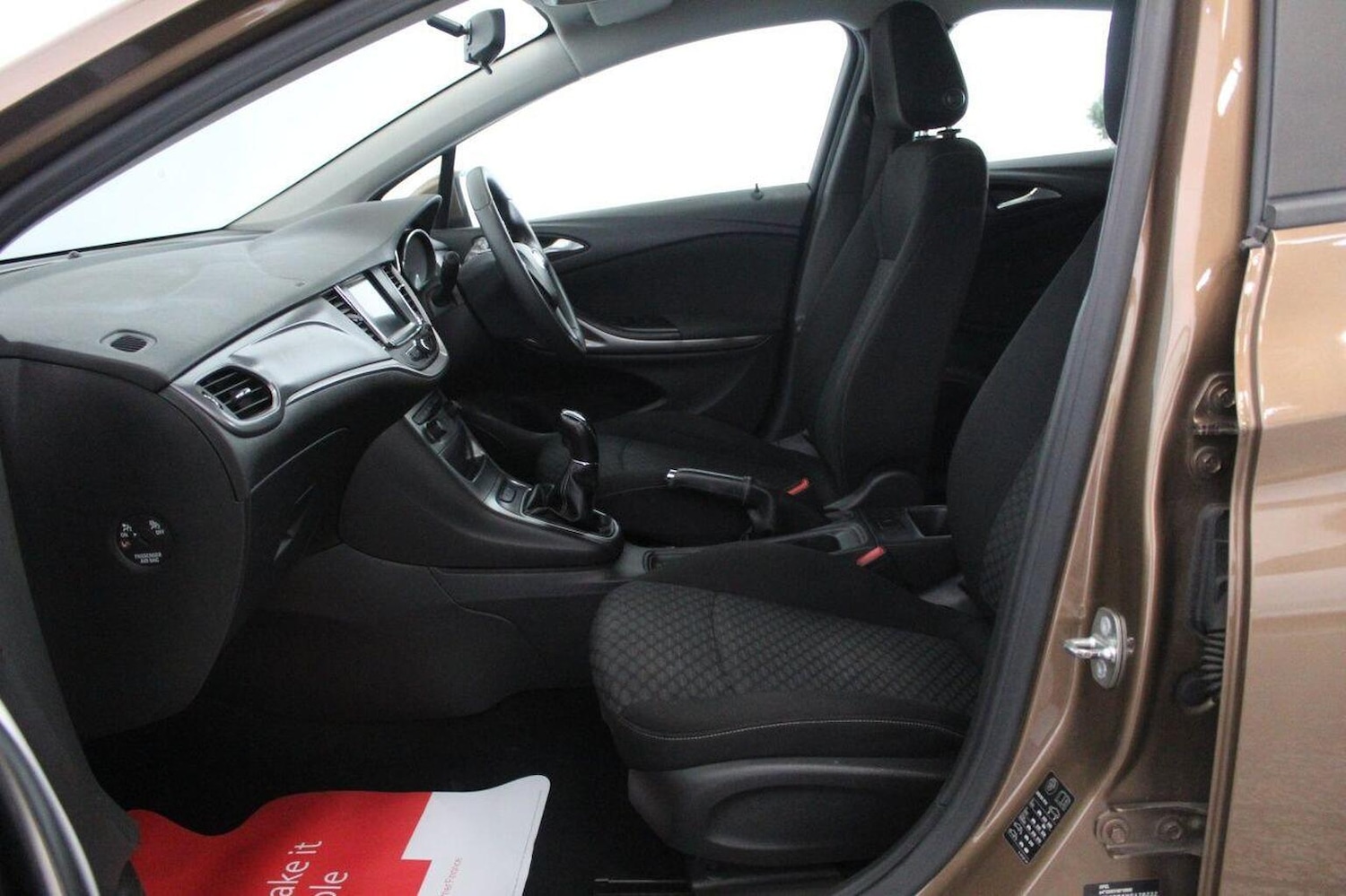 Used Vauxhall Astra 2017 for sale - 76793841: Photo 46